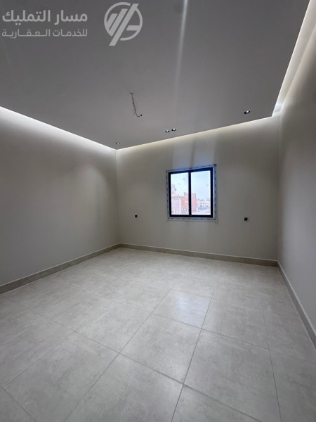 Photo by Daniel J. Schwarz